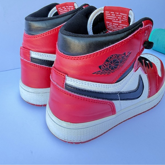 Nike Air Jordan 1 Retro High OG Chicago 2015 GS Size 7Y - Picture 14 of 16